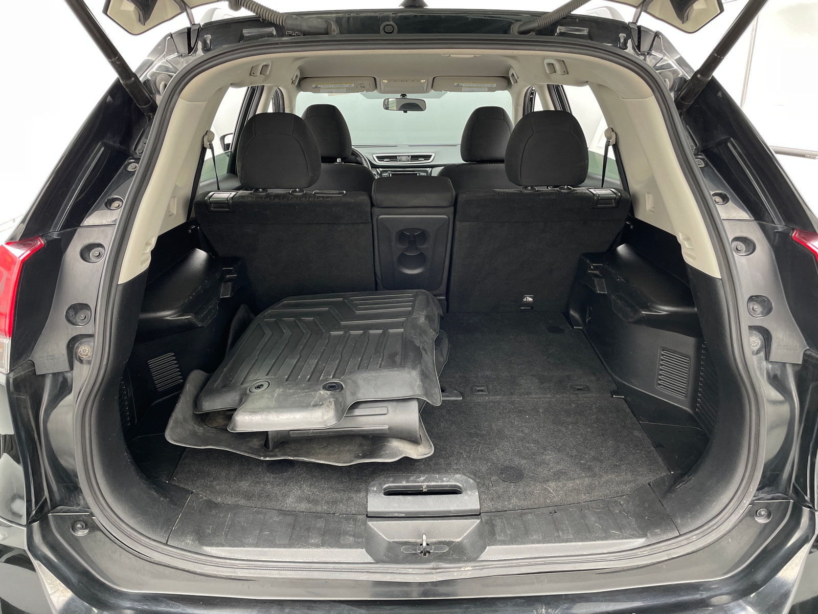 Thumbnail: 2018 Nissan Rogue - 7