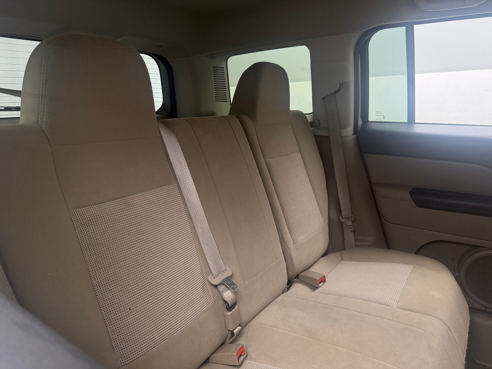 Thumbnail: 2016 Jeep Patriot - 6