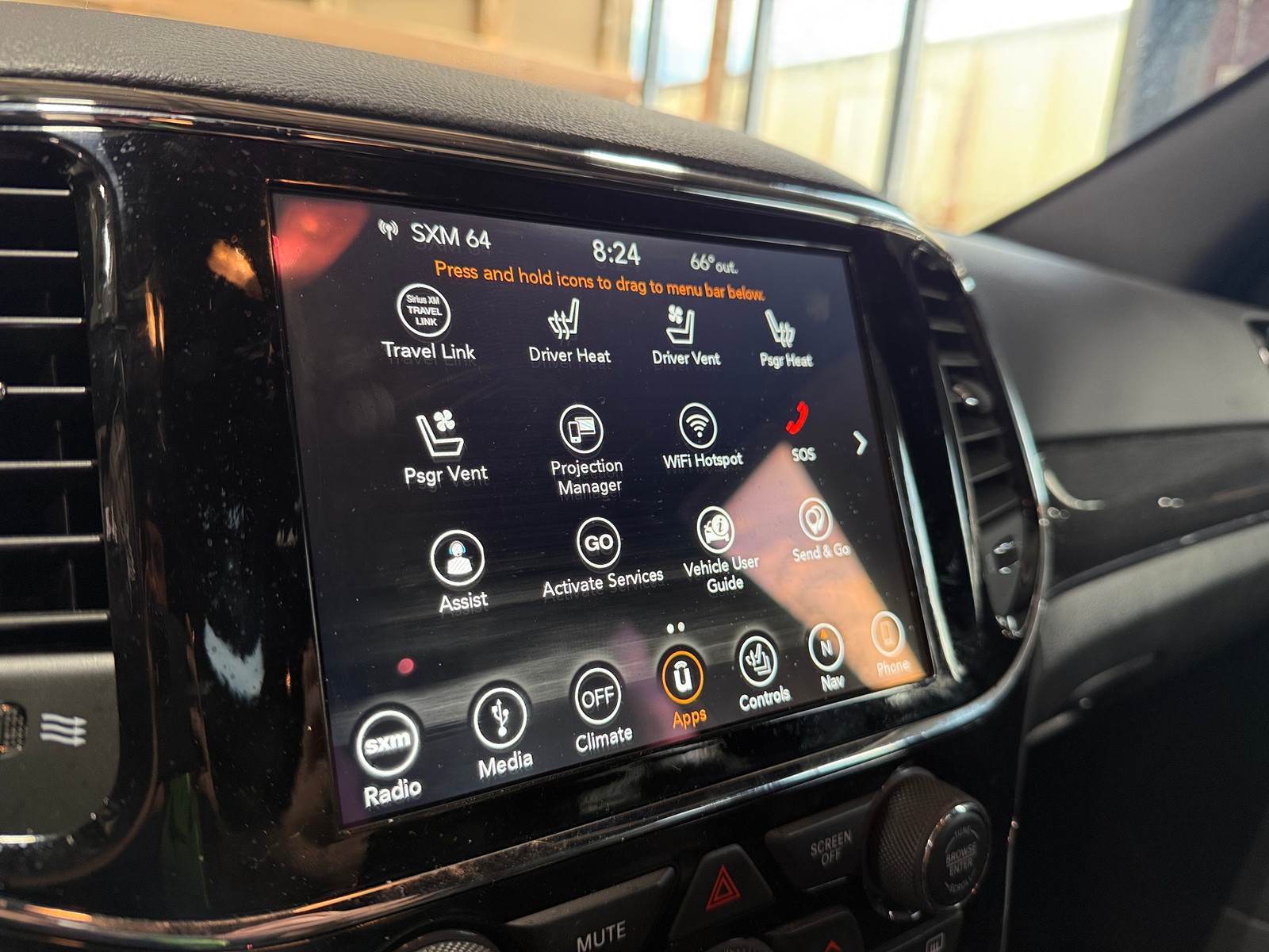 Thumbnail: 2019 Jeep Grand Cherokee - 3