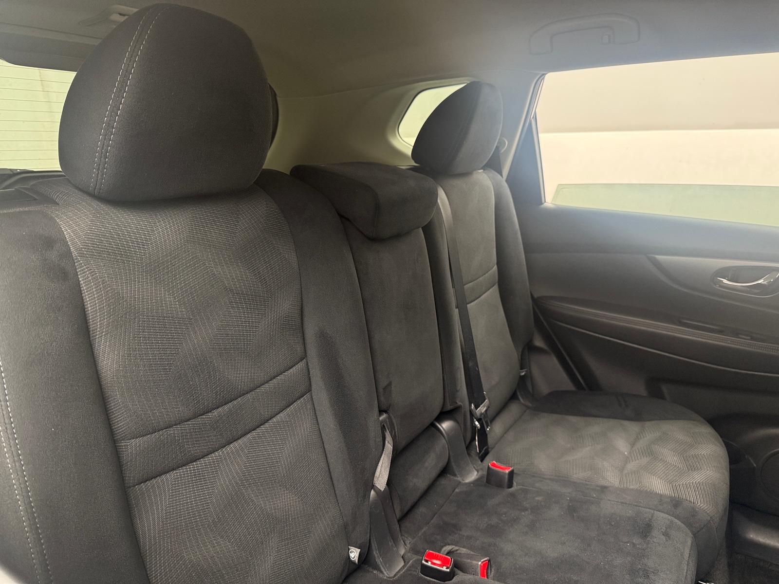 Thumbnail: 2016 Nissan Rogue - 6