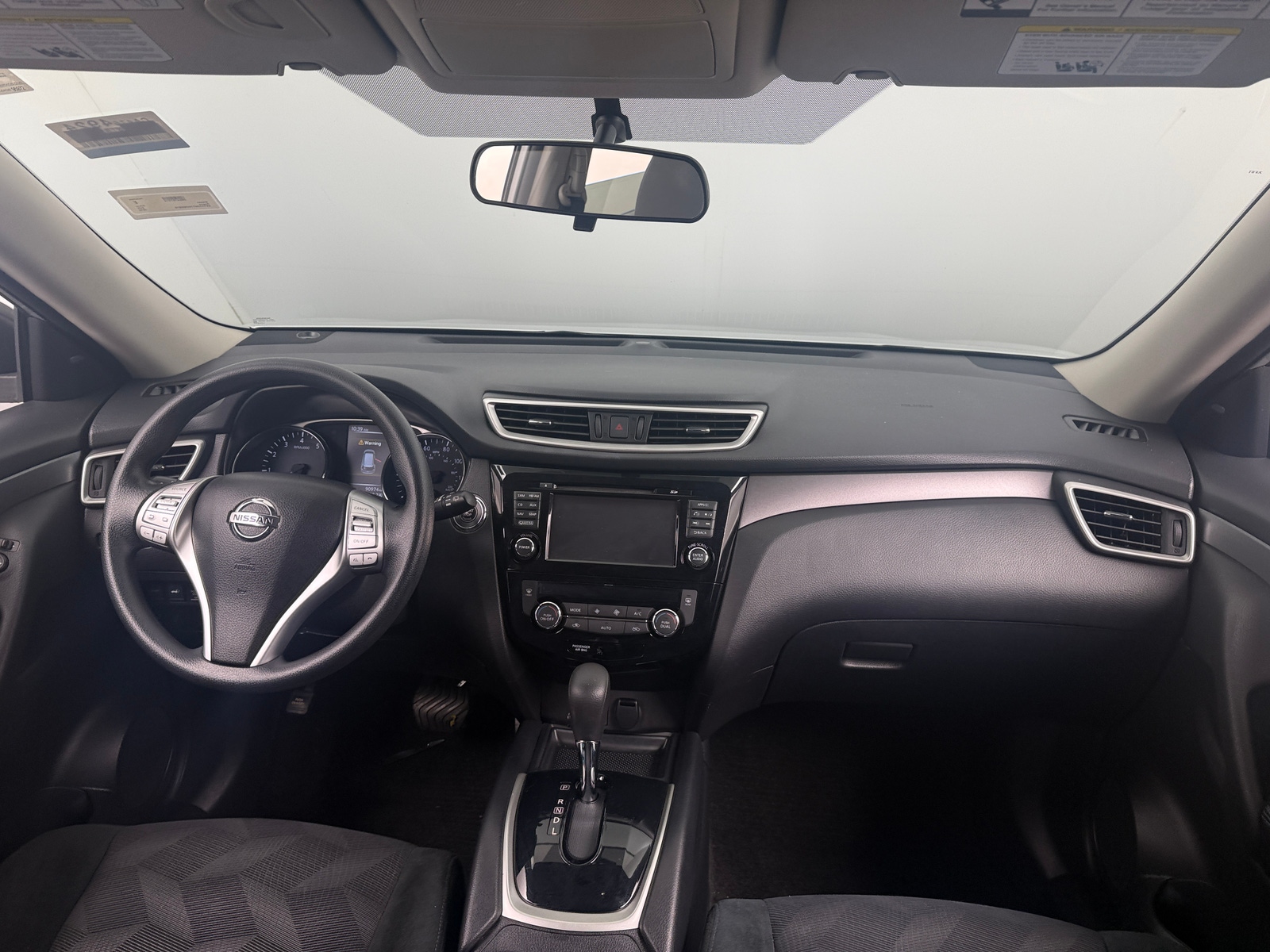 Thumbnail: 2016 Nissan Rogue - 3
