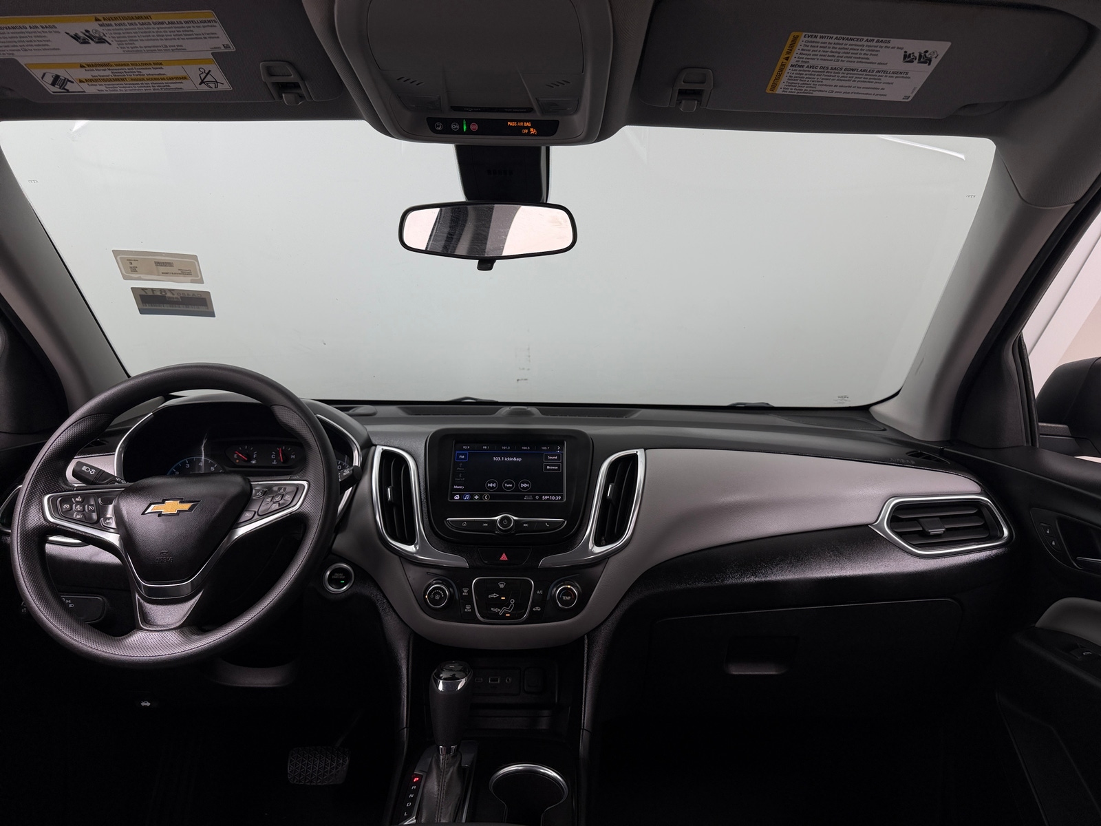 Thumbnail: 2020 Chevrolet Equinox - 3