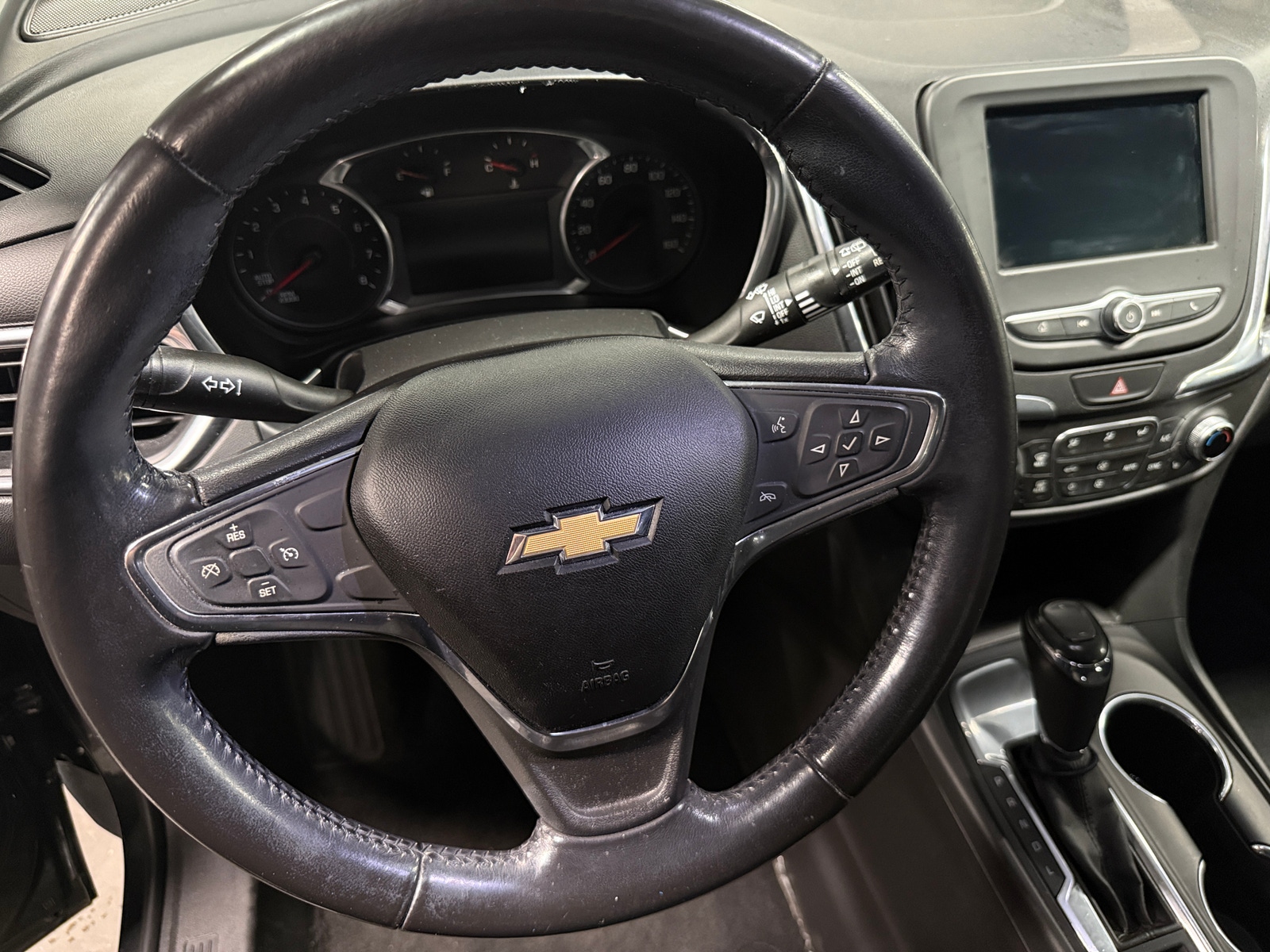 Thumbnail: 2019 Chevrolet Equinox - 5