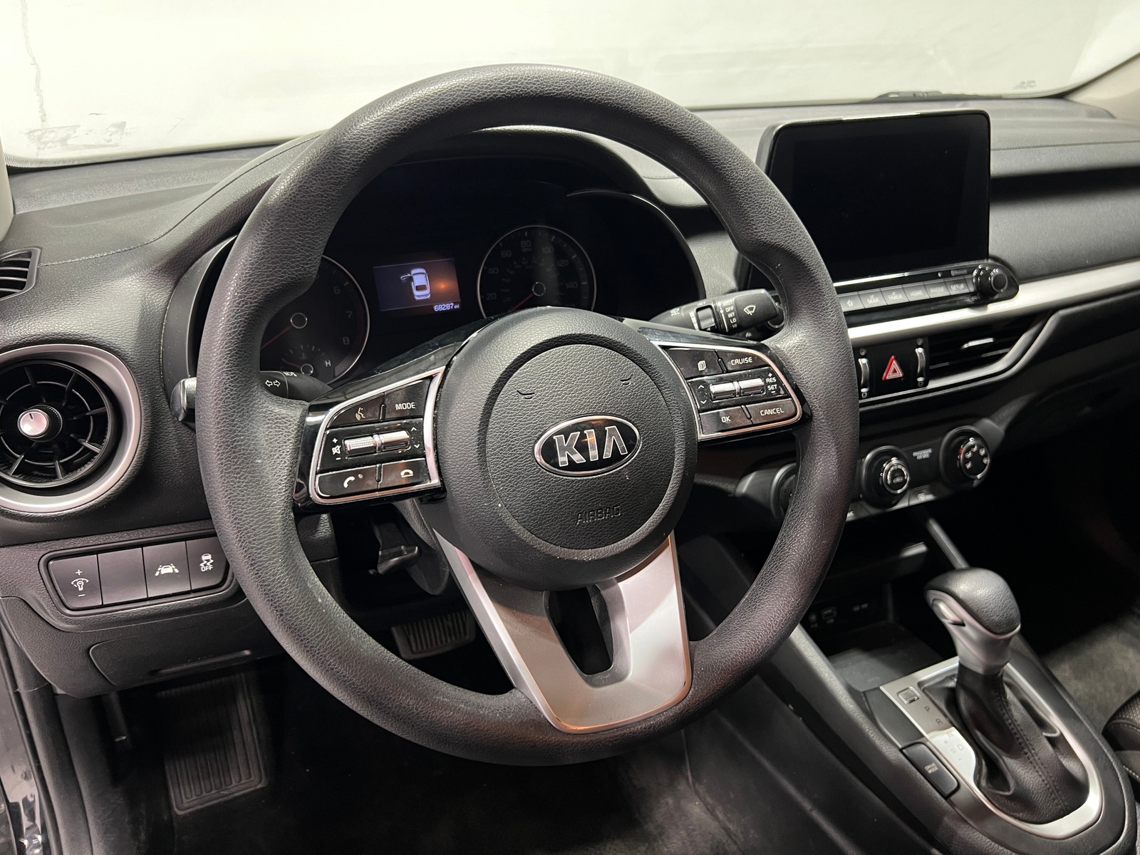 Thumbnail: 2021 Kia Forte - 5