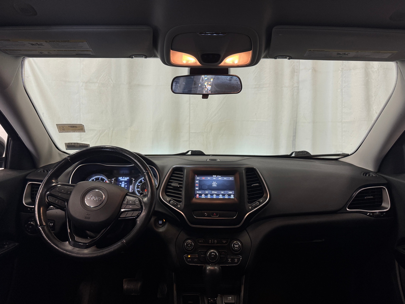 Thumbnail: 2020 Jeep Cherokee - 2