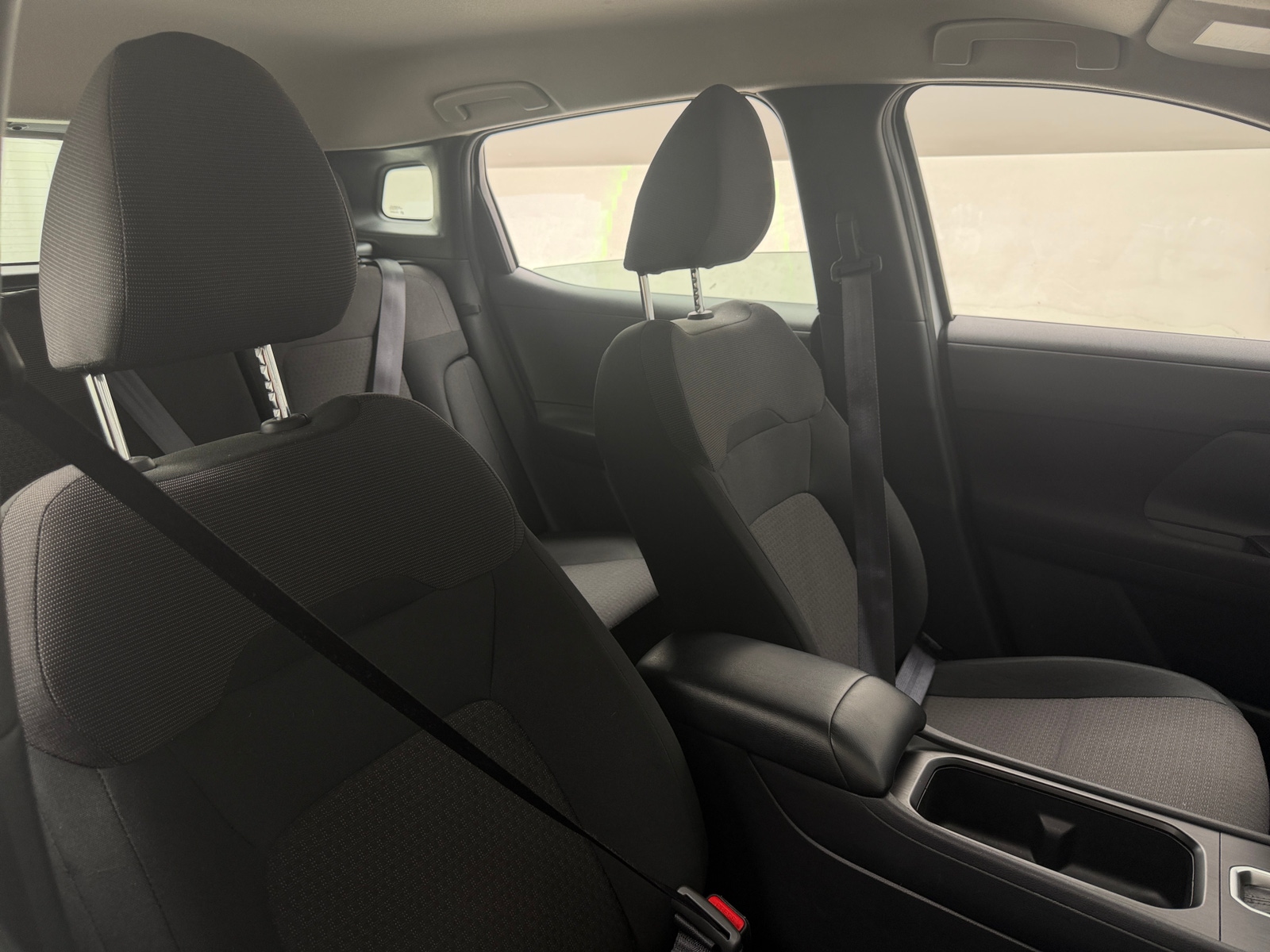 Thumbnail: 2025 Nissan Kicks - 2