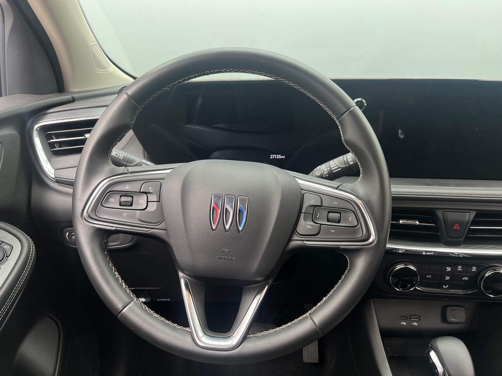Thumbnail: 2025 Buick Encore GX - 4