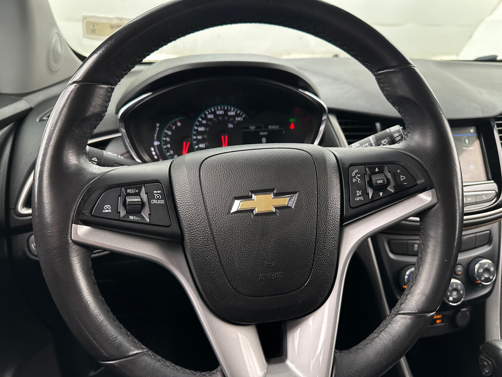 Thumbnail: 2018 Chevrolet Trax - 5