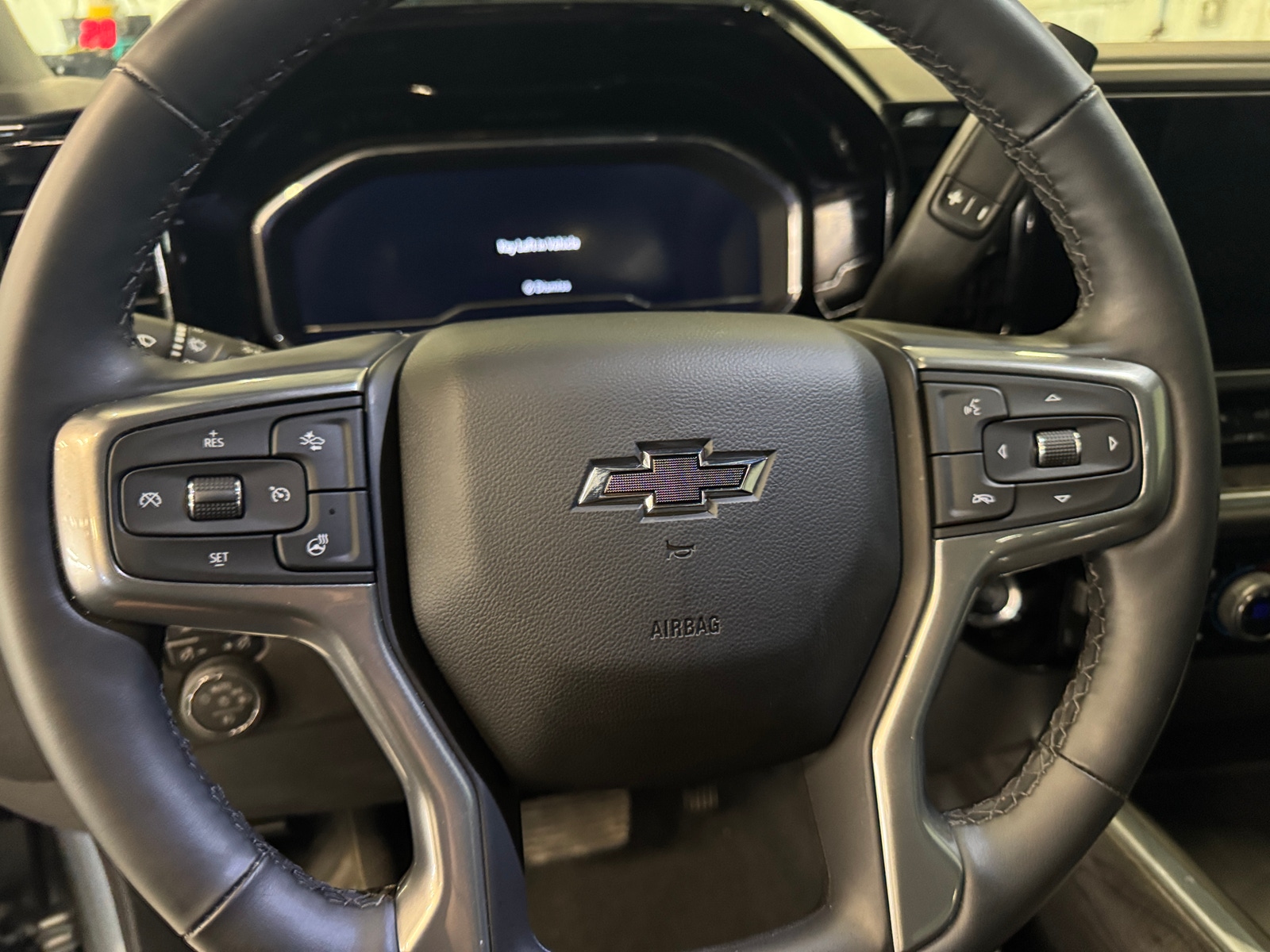 Thumbnail: 2025 Chevrolet Silverado 2500 - 4