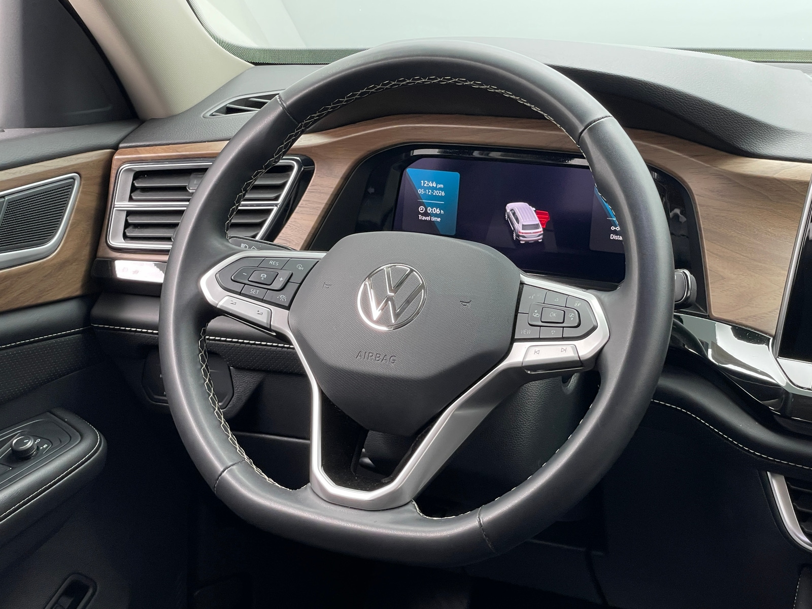 Thumbnail: 2025 Volkswagen Atlas - 4