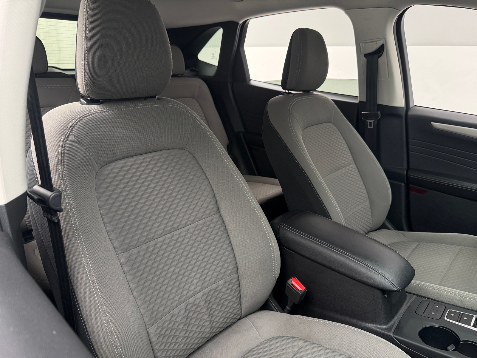 Thumbnail: 2021 Ford Escape - 2