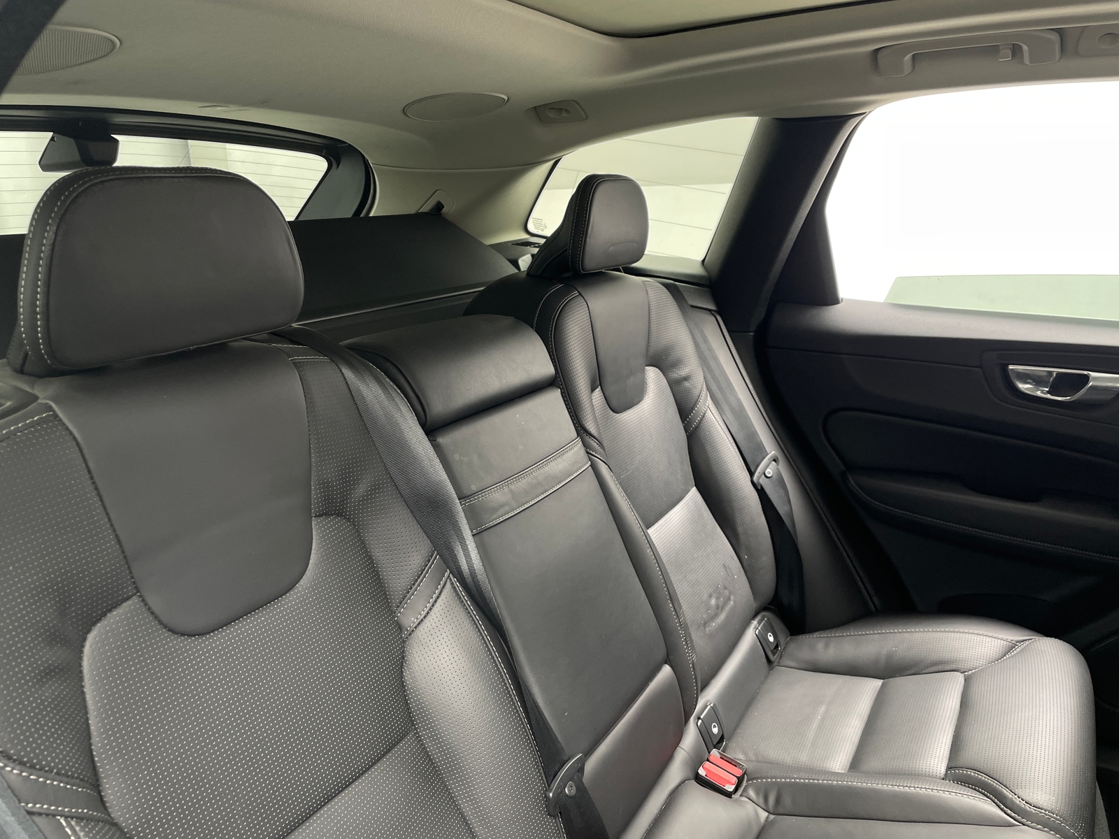 Thumbnail: 2021 Volvo XC60 - 5