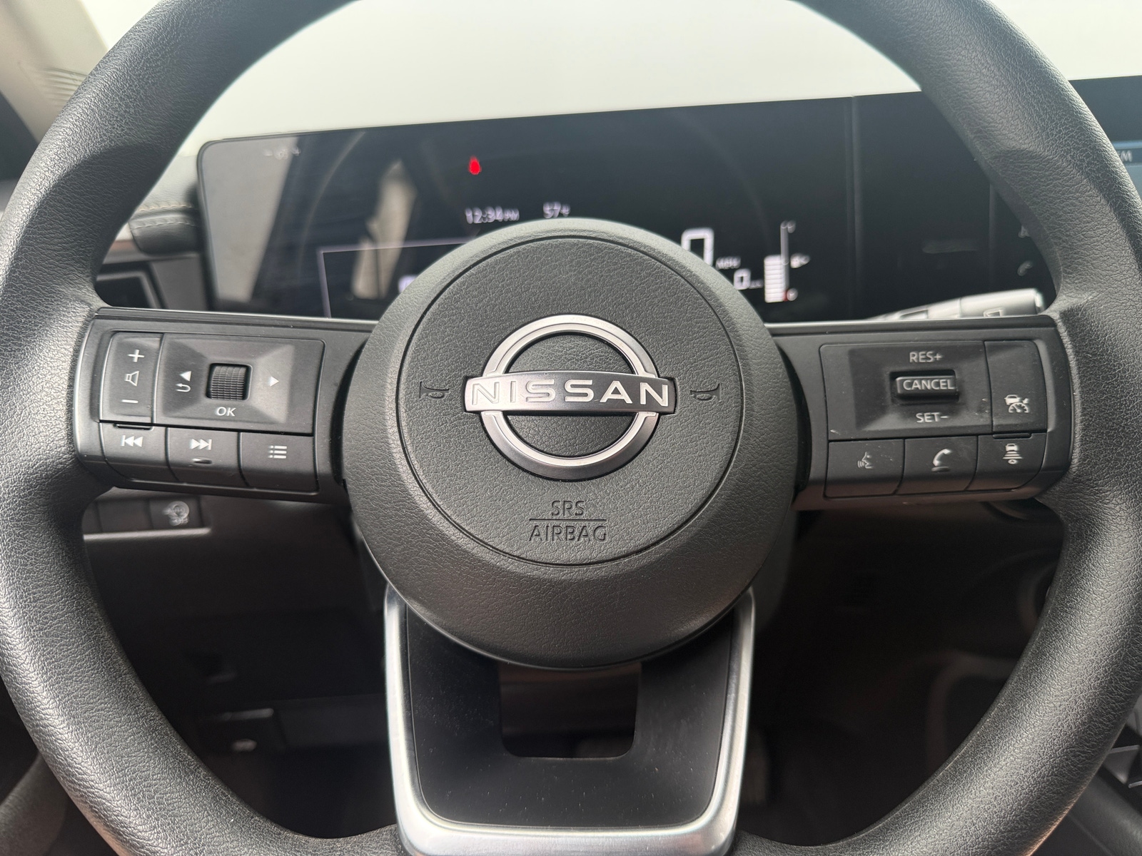 Thumbnail: 2025 Nissan Kicks - 5