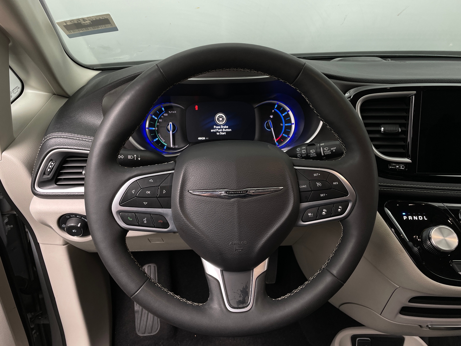 Thumbnail: 2024 Chrysler Pacifica - 4