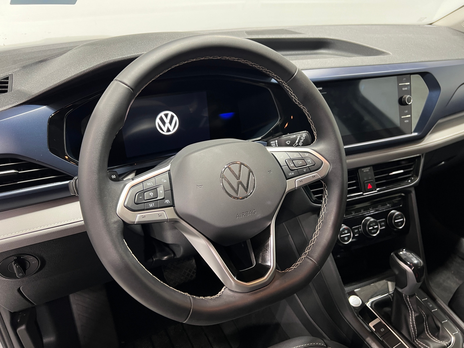 Thumbnail: 2024 Volkswagen Taos - 5