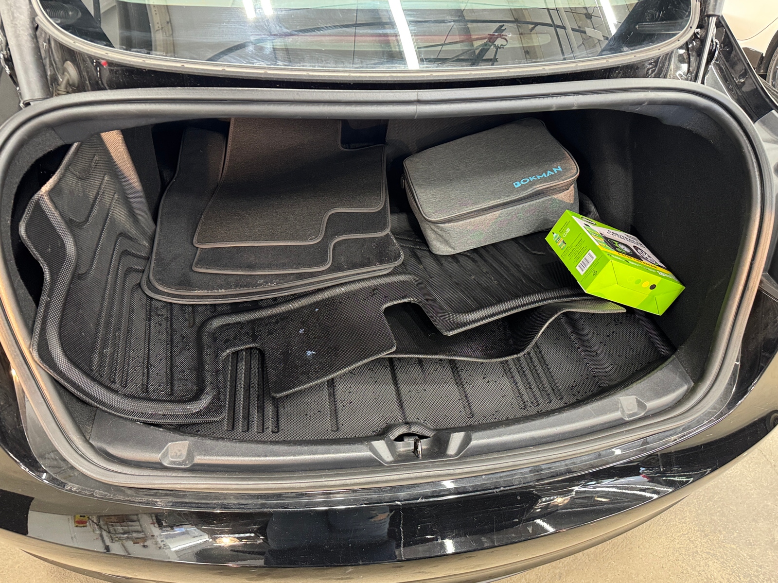 Thumbnail: 2023 Tesla Model 3 - 6