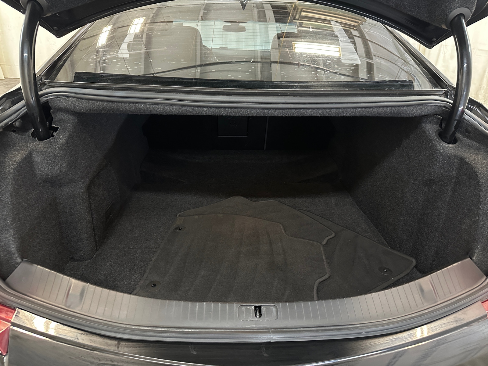 Thumbnail: 2018 Cadillac XTS - 6