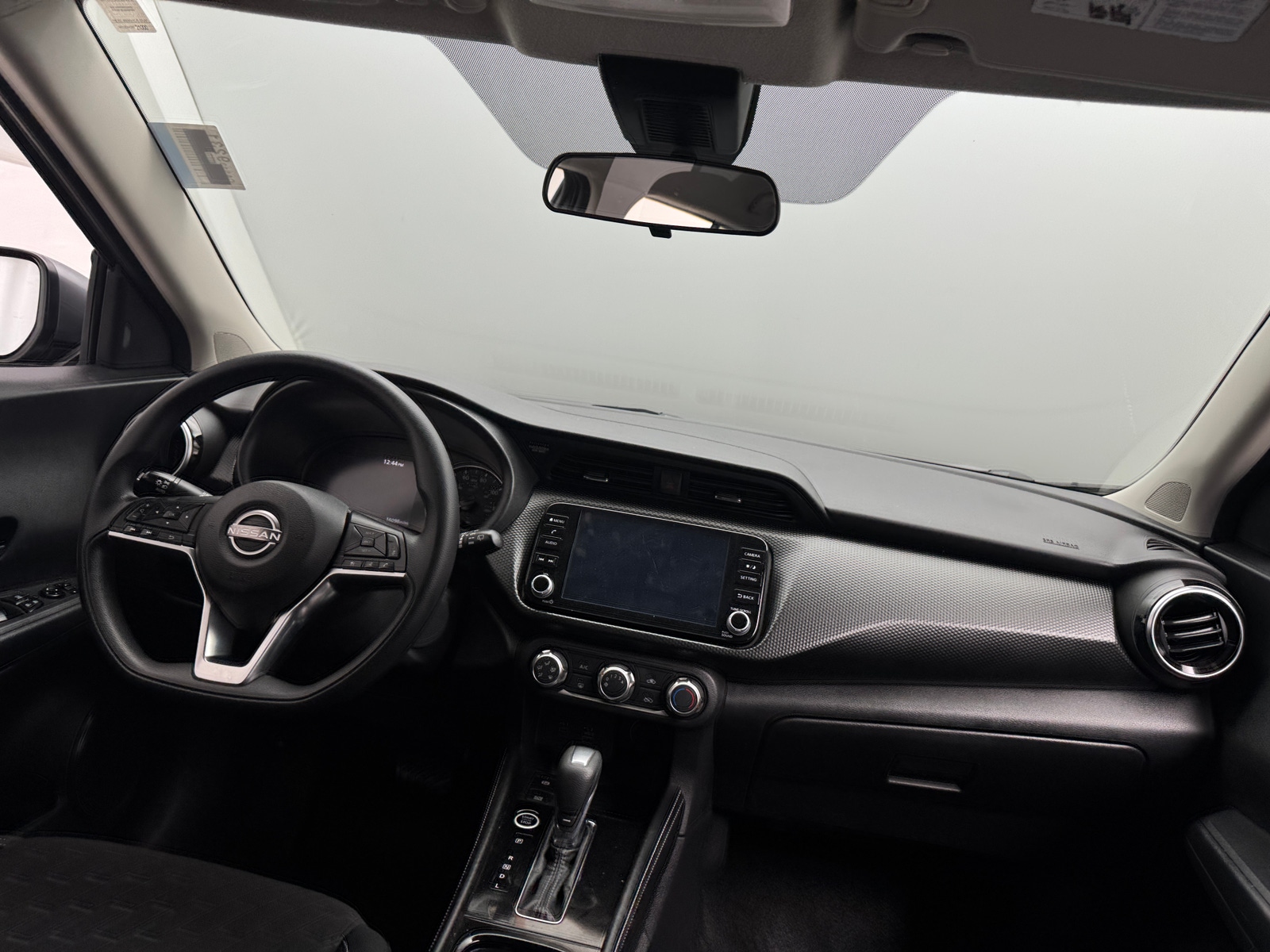 Thumbnail: 2023 Nissan Kicks - 3