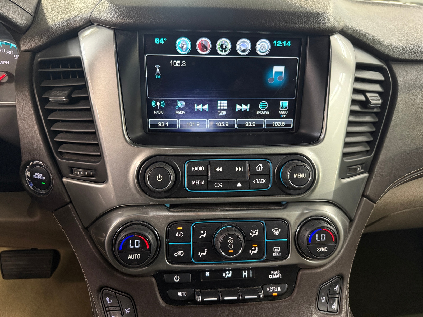 Thumbnail: 2016 Chevrolet Tahoe - 3