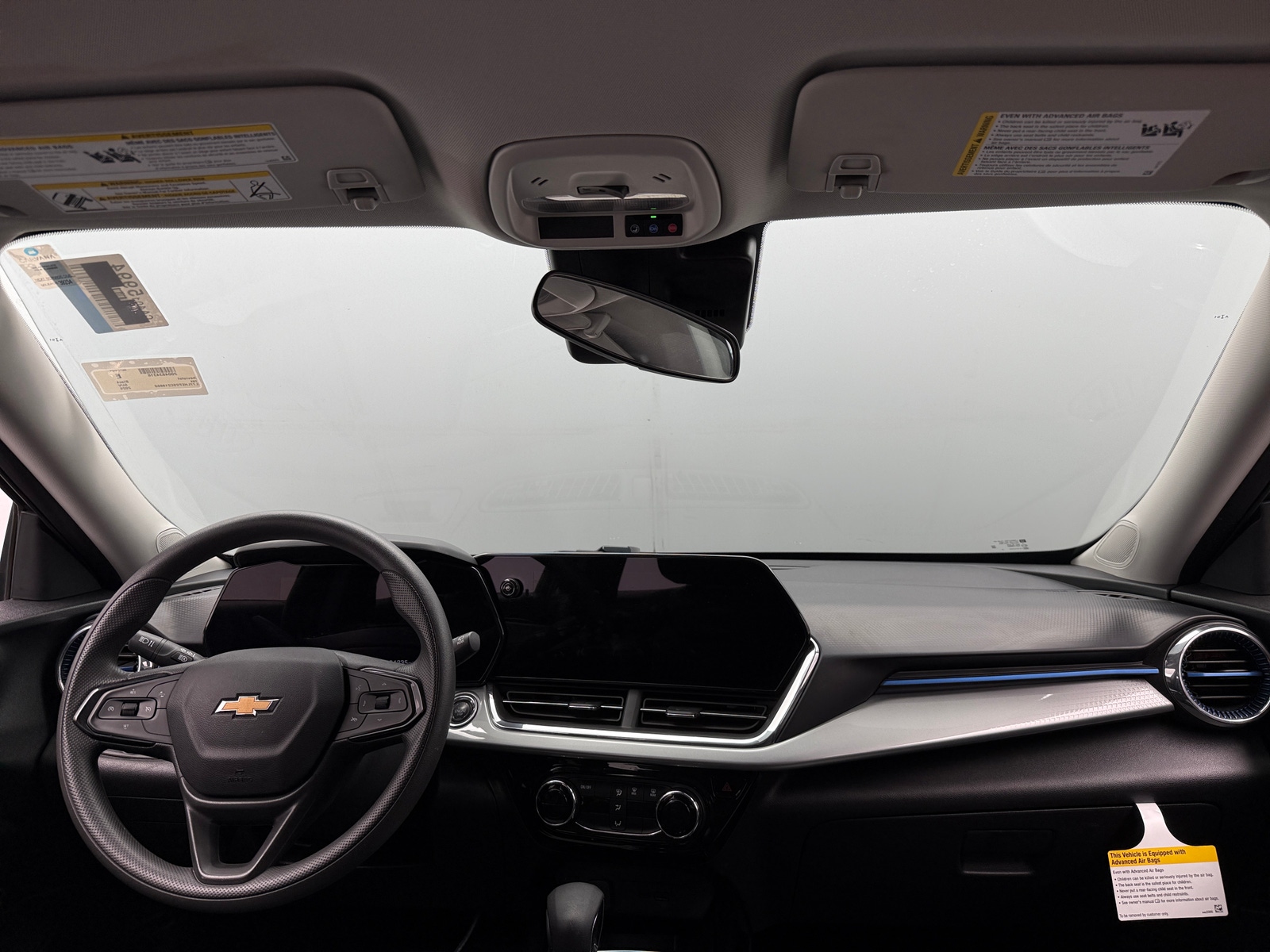 Thumbnail: 2025 Chevrolet Trax - 3
