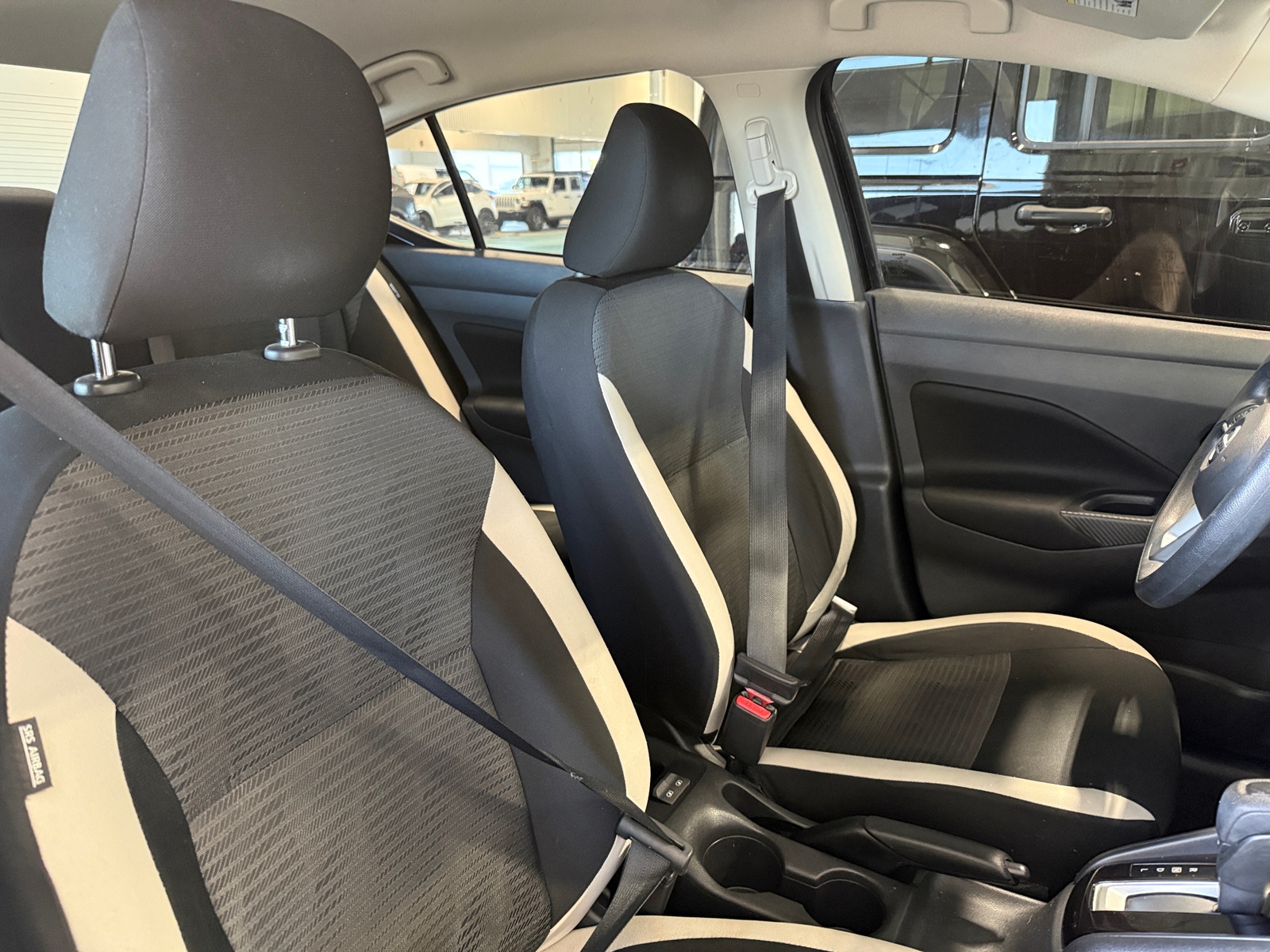 Thumbnail: 2022 Nissan Versa - 2