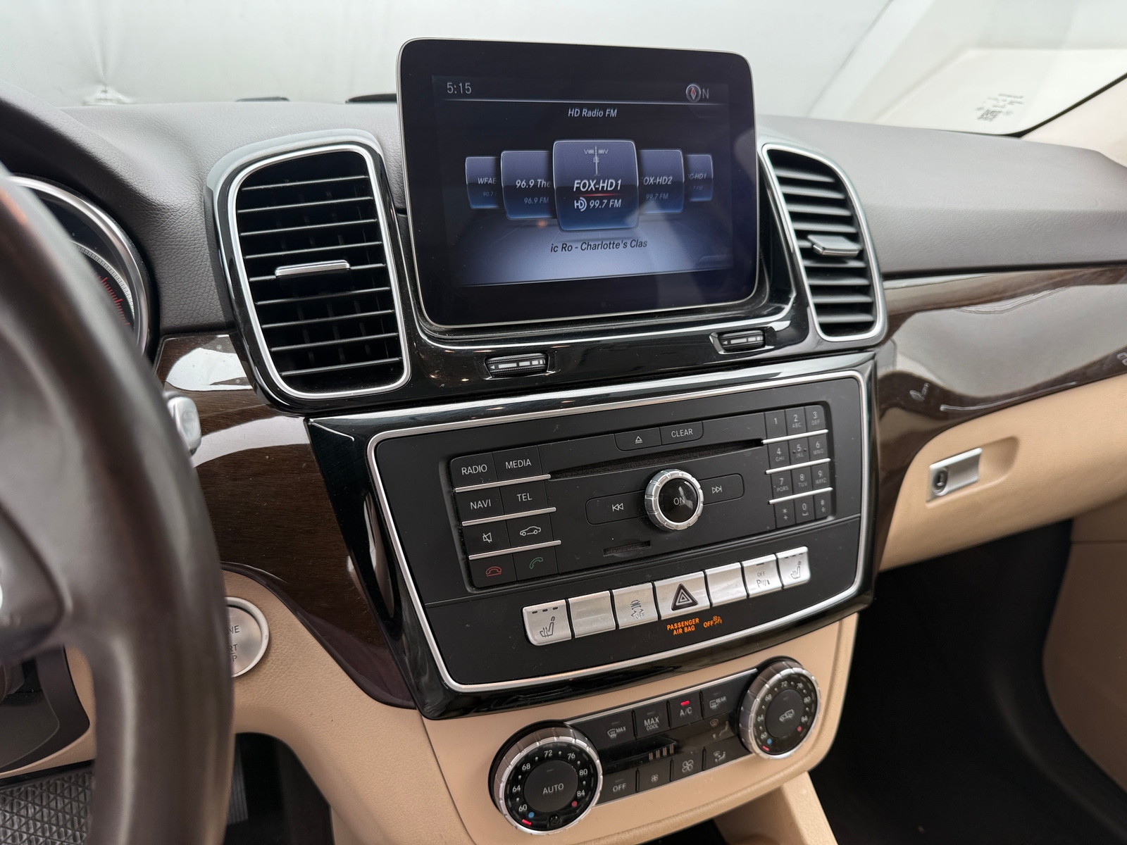 Thumbnail: 2018 Mercedes-Benz GLE - 3