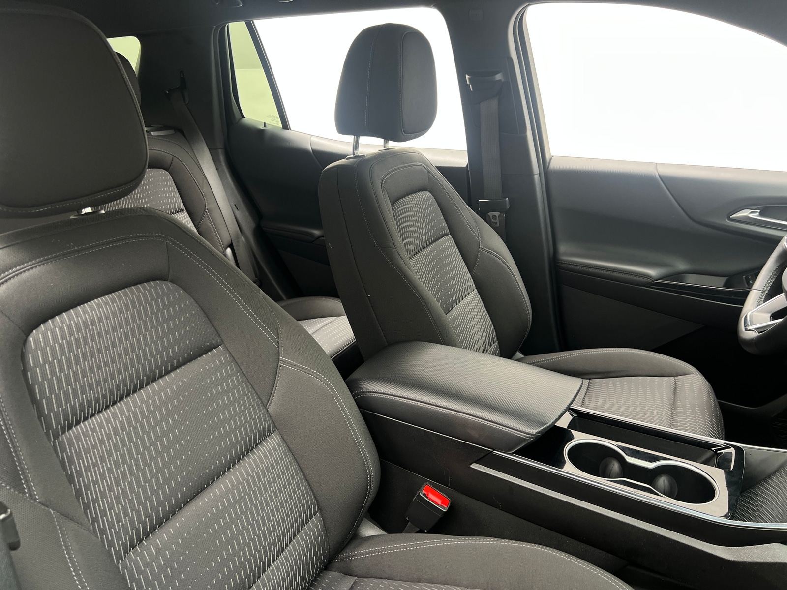Thumbnail: 2025 Chevrolet Equinox - 2