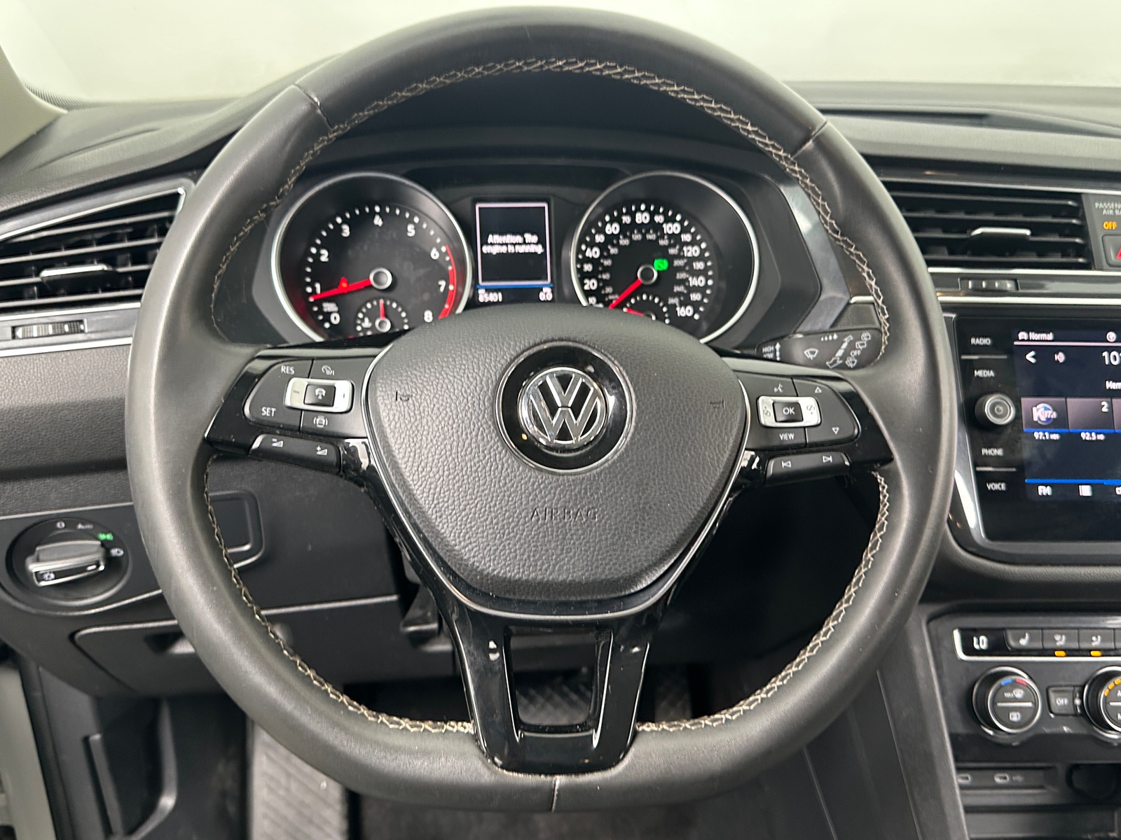 Thumbnail: 2021 Volkswagen Tiguan - 4