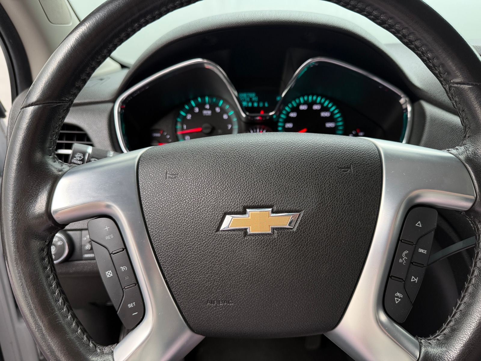 Thumbnail: 2017 Chevrolet Traverse - 5