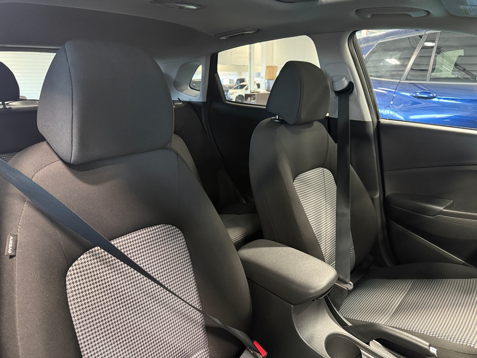 Thumbnail: 2020 Hyundai Kona - 2