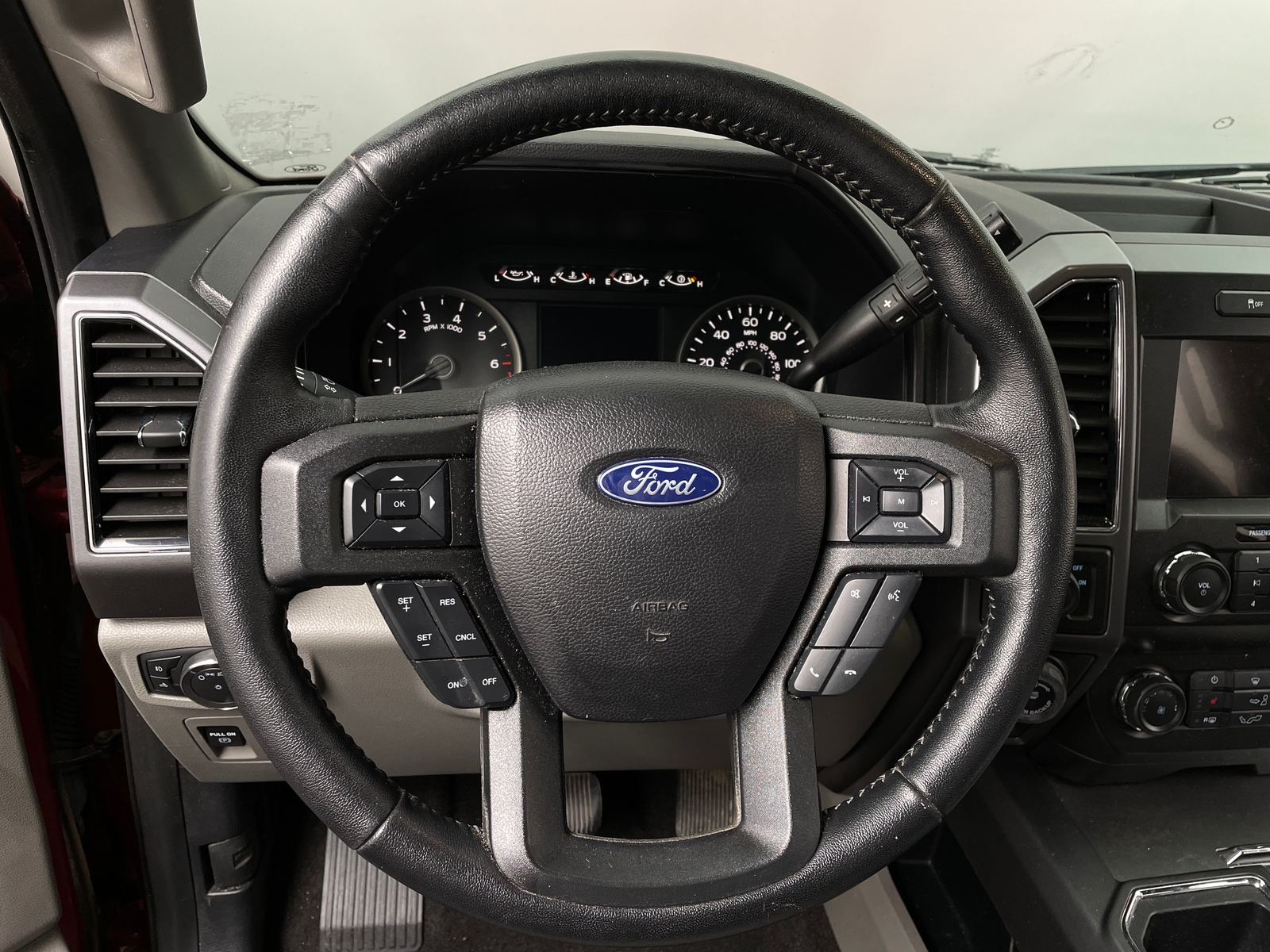 Thumbnail: 2020 Ford Econoline - 5