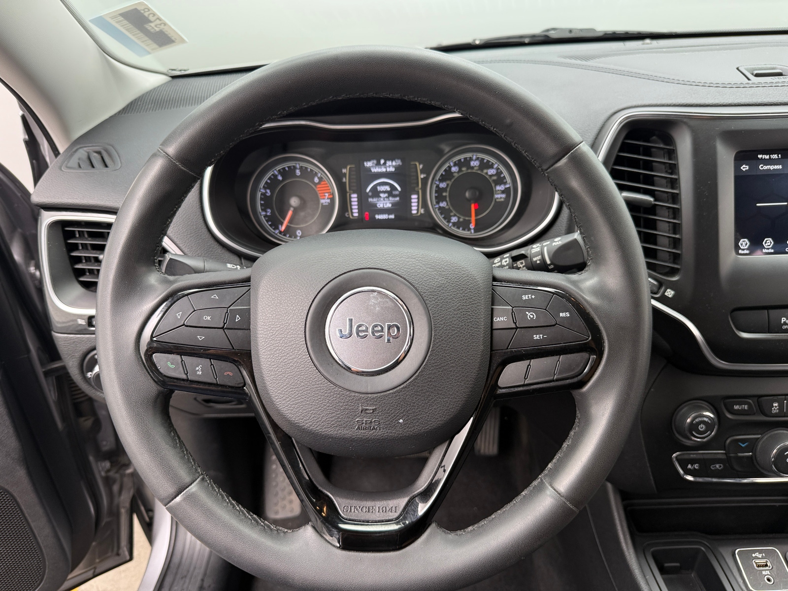 Thumbnail: 2020 Jeep Cherokee - 5