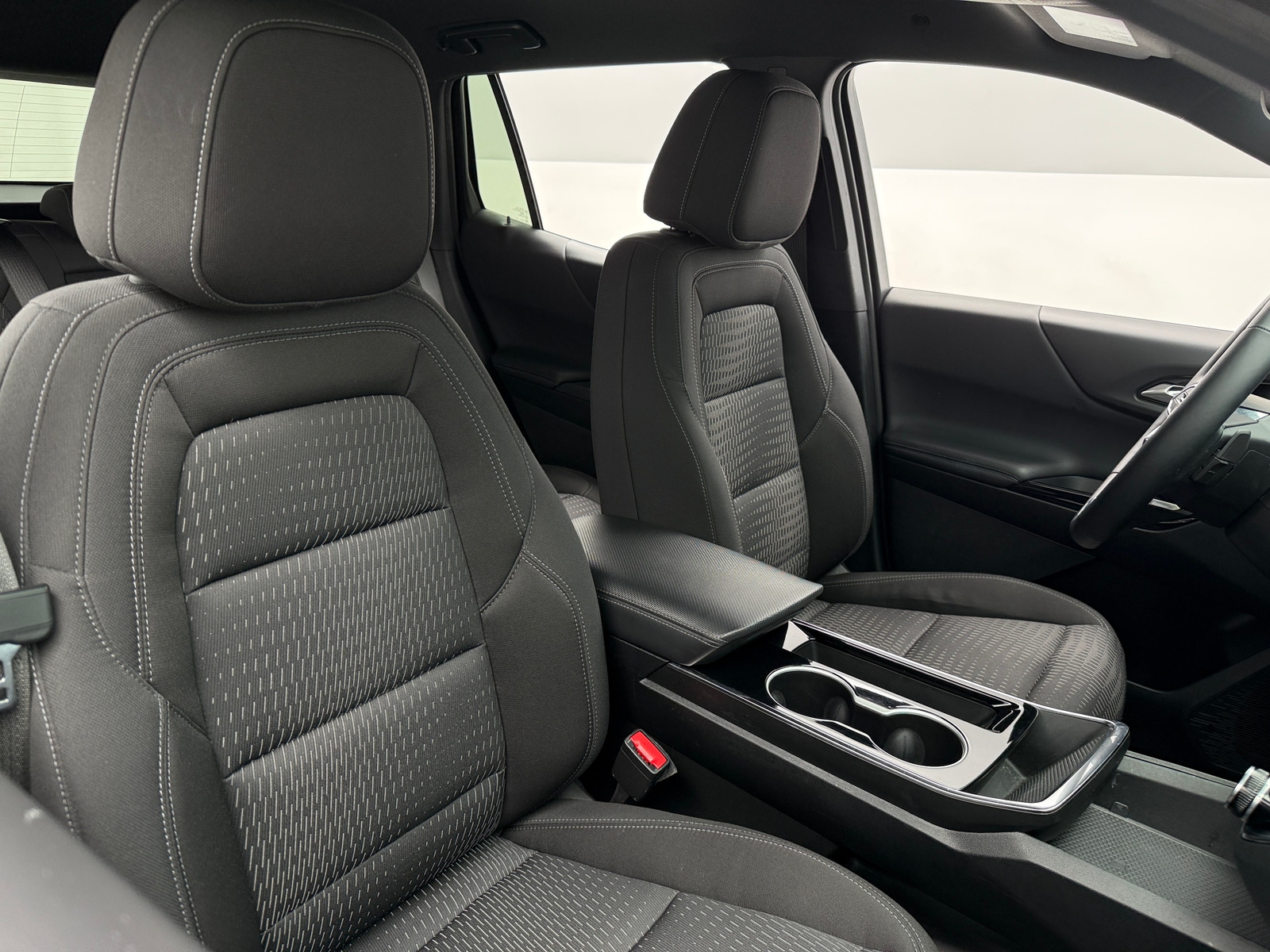 Thumbnail: 2025 Chevrolet Equinox - 2