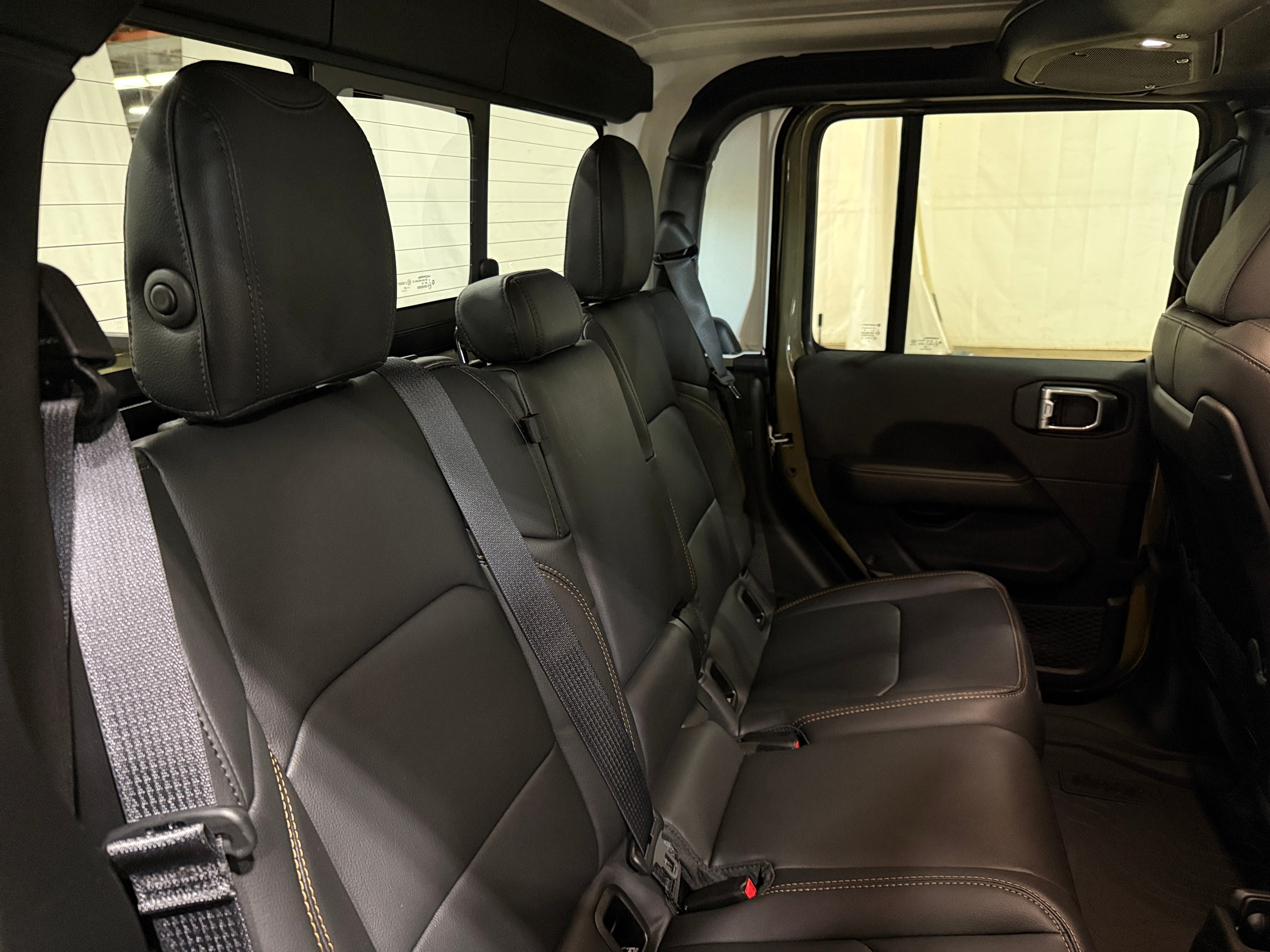 2026 Jeep Gladiator Willys 41 Auto's photo