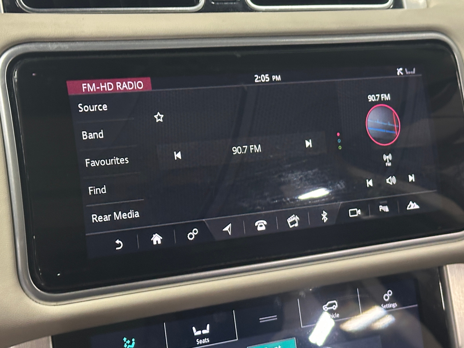 Thumbnail: 2018 Land Rover Range Rover - 3