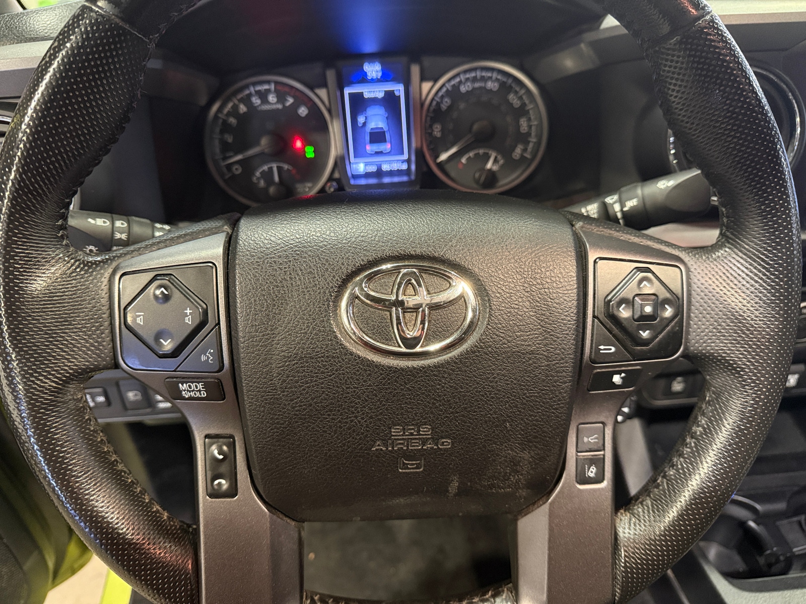 Thumbnail: 2022 Toyota Tacoma - 4
