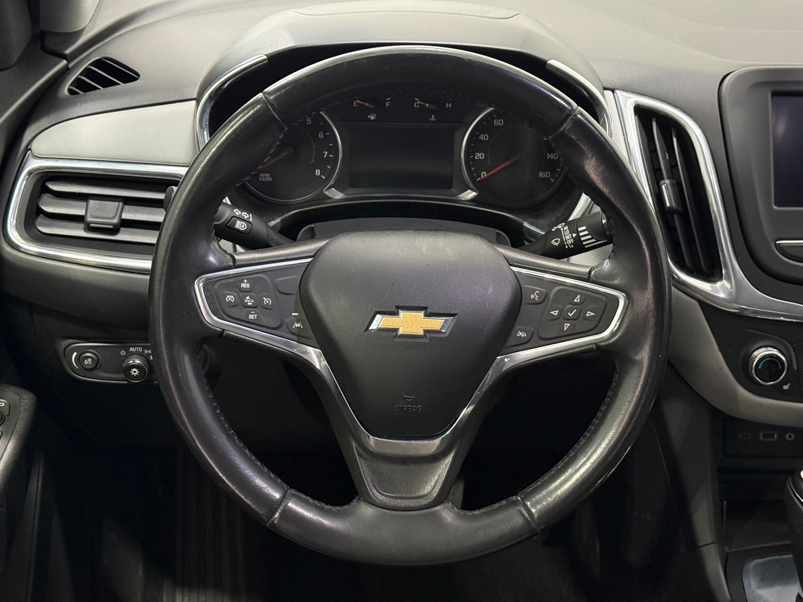 Thumbnail: 2020 Chevrolet Equinox - 5