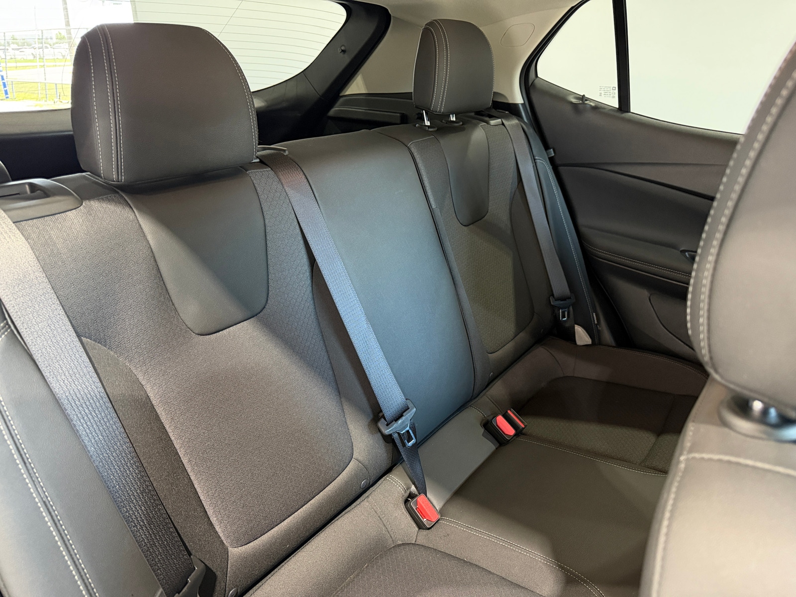Thumbnail: 2025 Buick Encore GX - 6