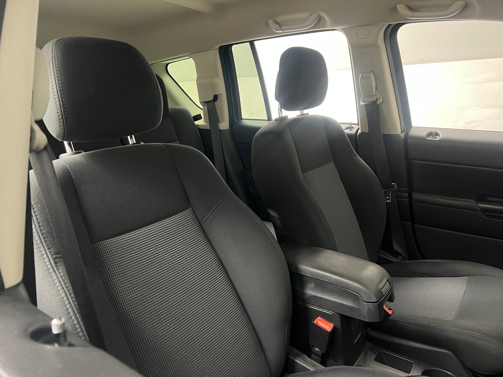 Thumbnail: 2015 Jeep Compass - 2