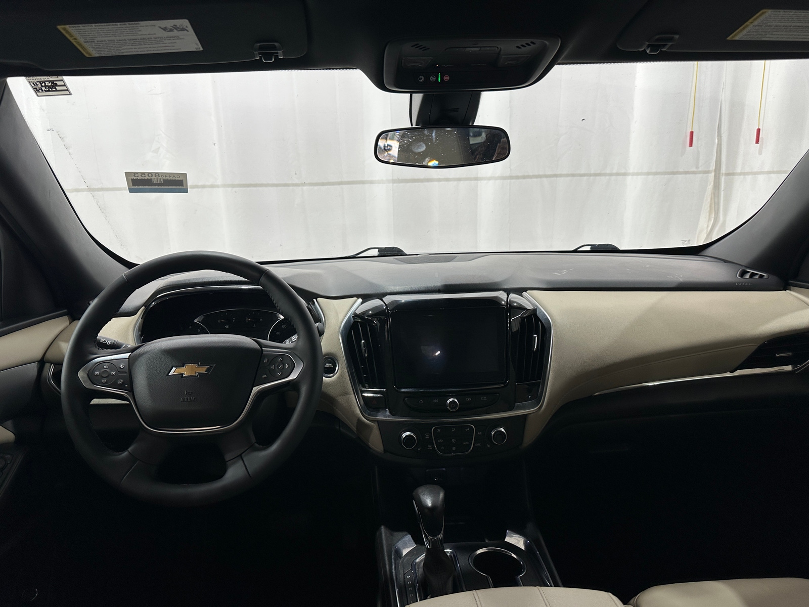 Thumbnail: 2022 Chevrolet Traverse - 2