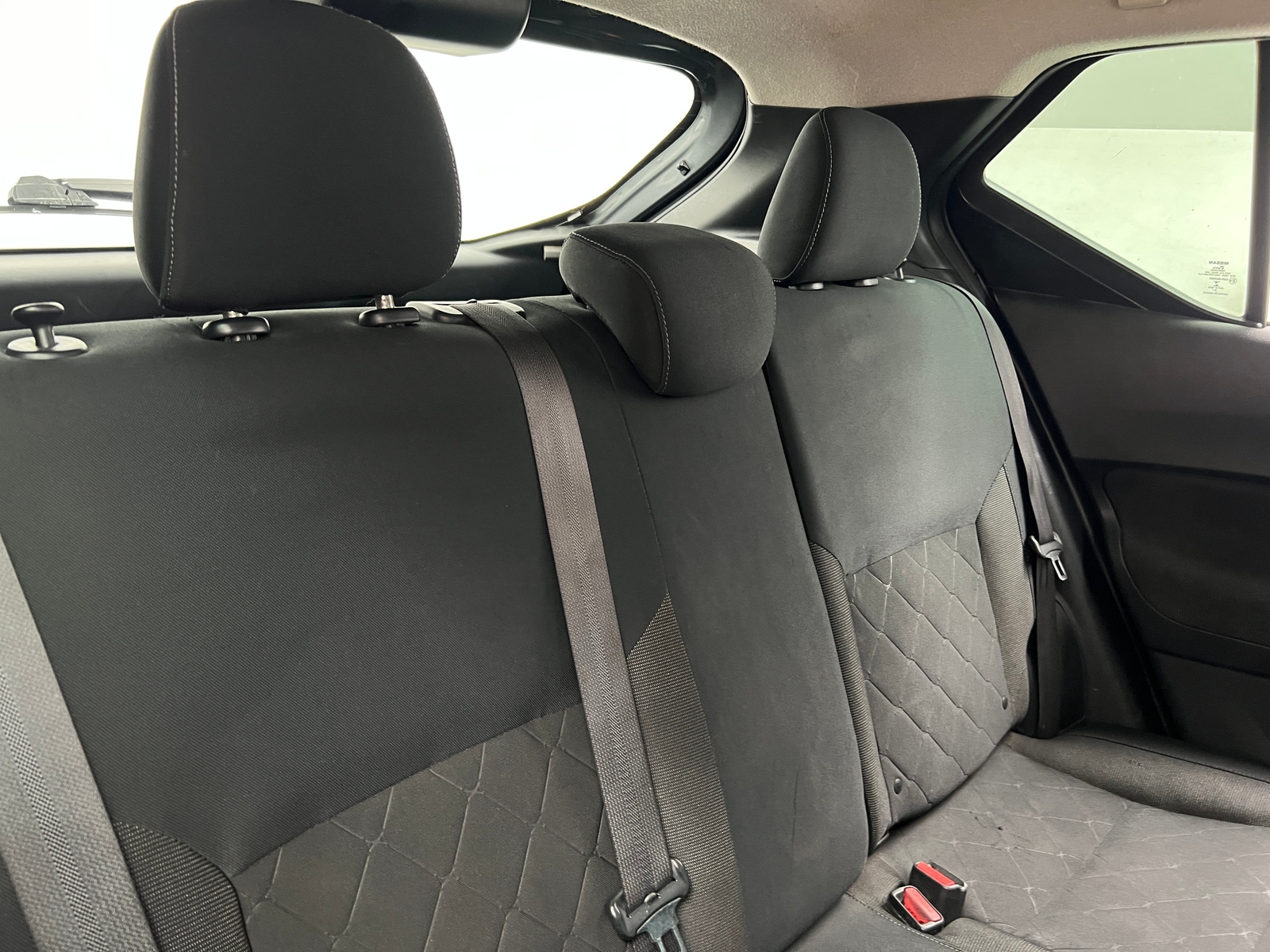 Thumbnail: 2019 Nissan Kicks - 6