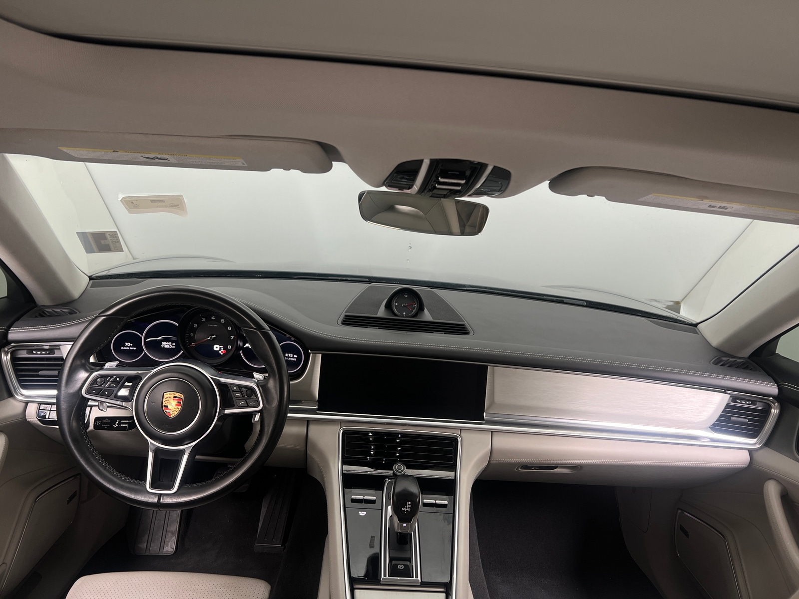 Thumbnail: 2017 Porsche Panamera - 2