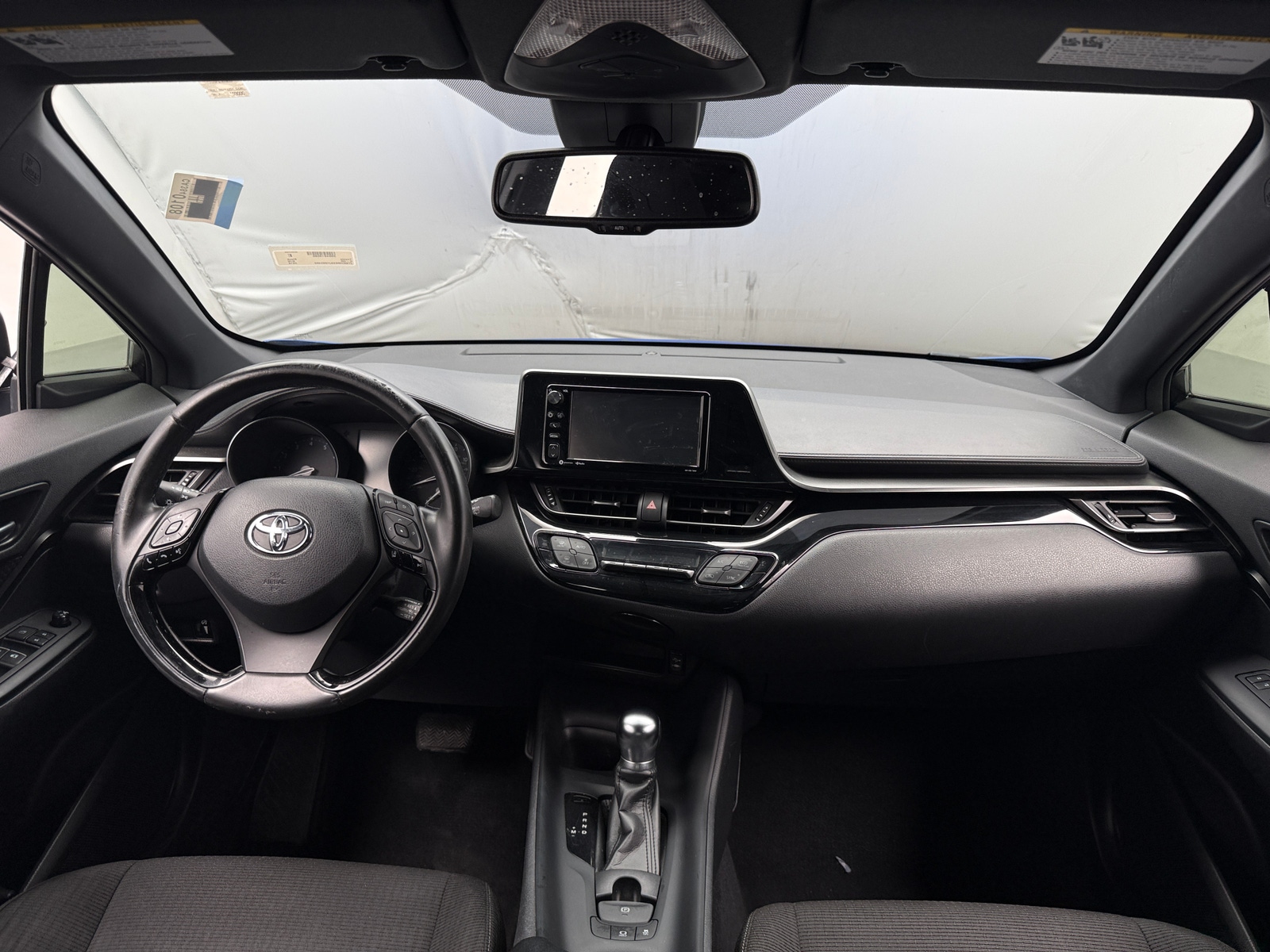 Thumbnail: 2018 Toyota C-HR - 3