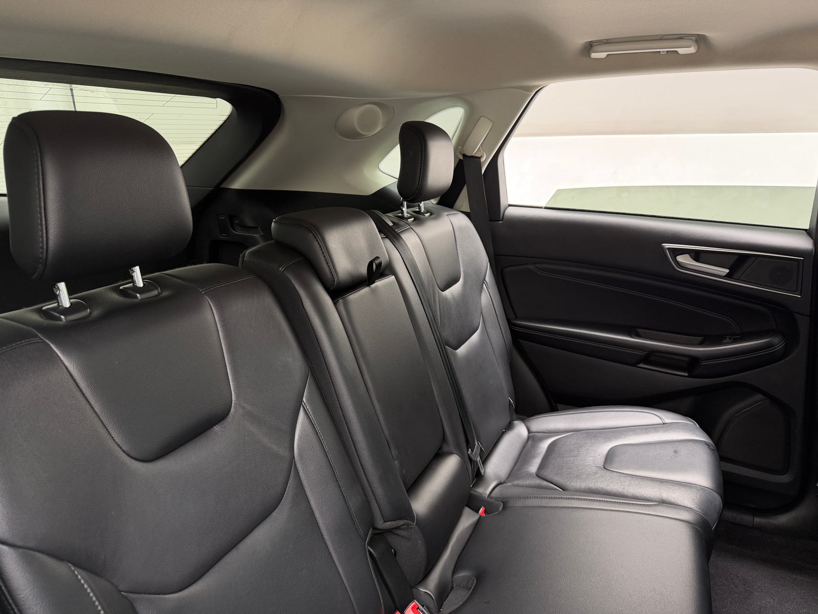 Thumbnail: 2022 Ford Edge - 5