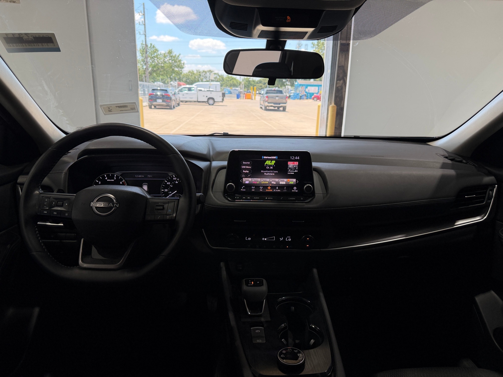 Thumbnail: 2025 Nissan Rogue - 3