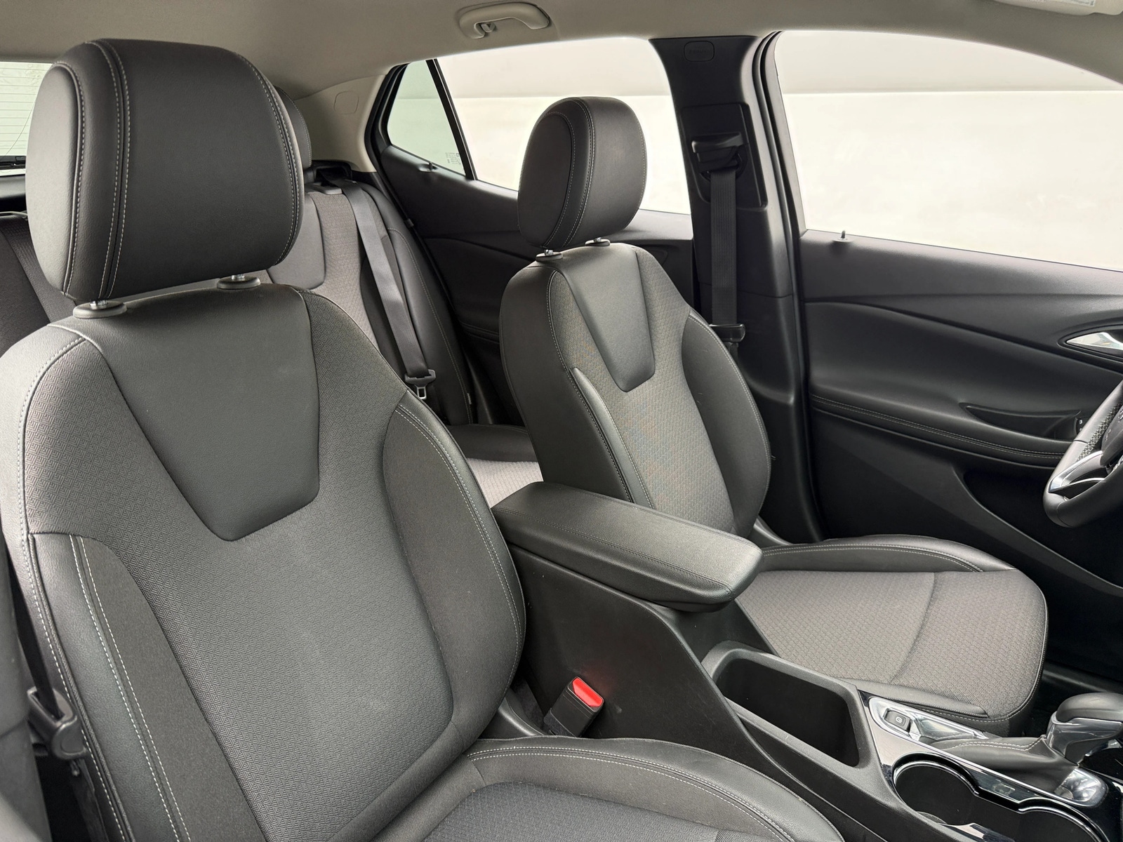 Thumbnail: 2025 Buick Encore GX - 2