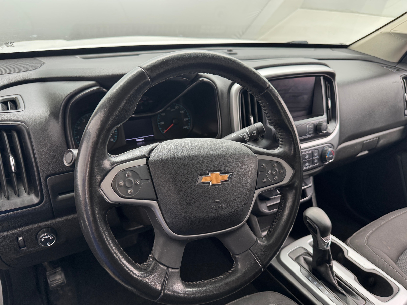 Thumbnail: 2022 Chevrolet Colorado - 5