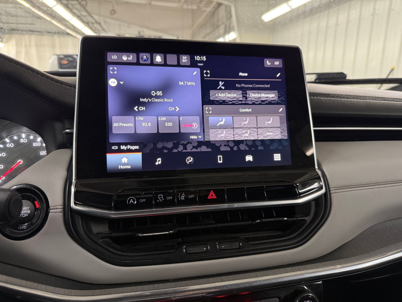 Thumbnail: 2023 Jeep Compass - 3
