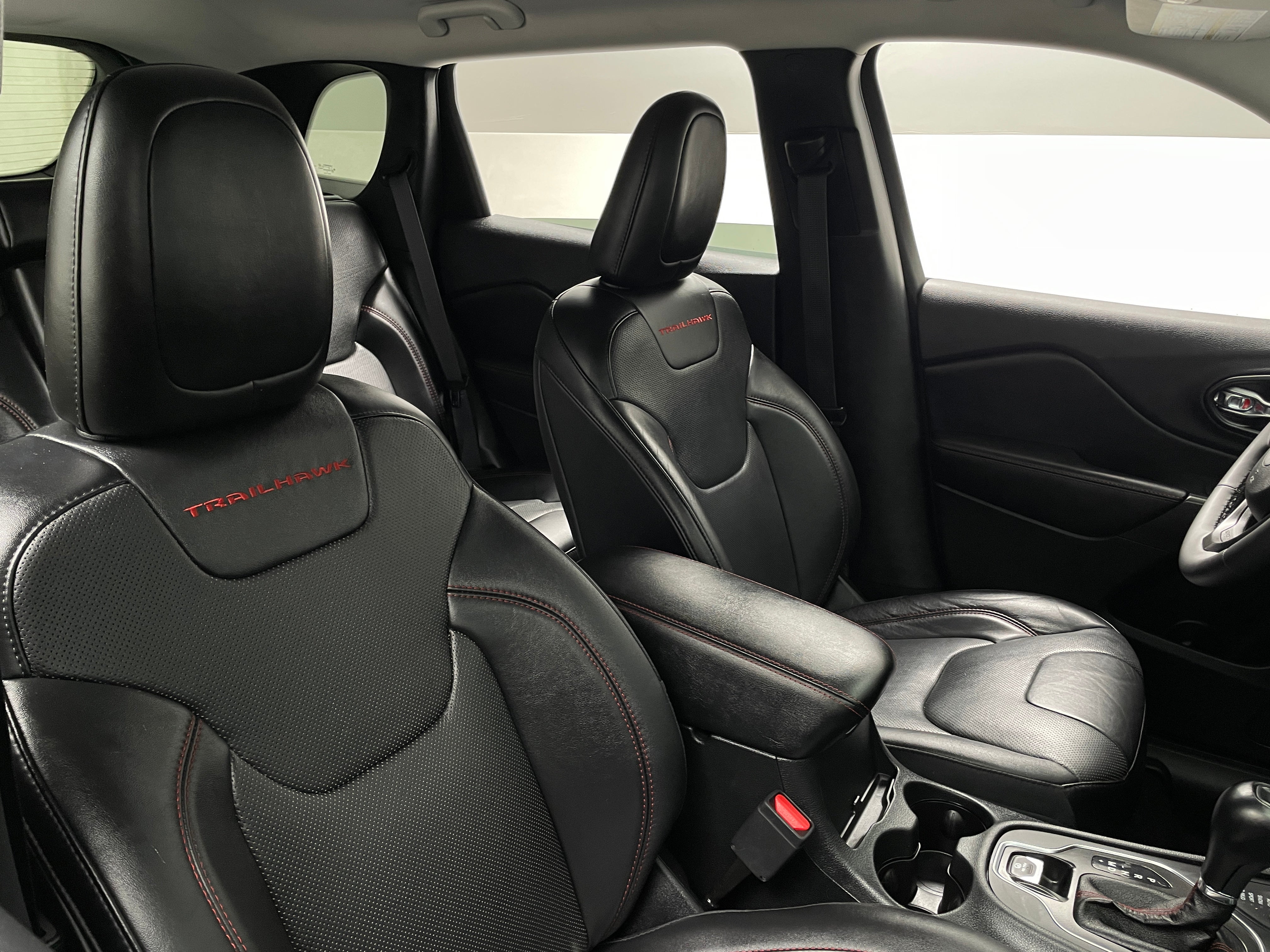 2021 Jeep Cherokee Trailhawk - Photo 4