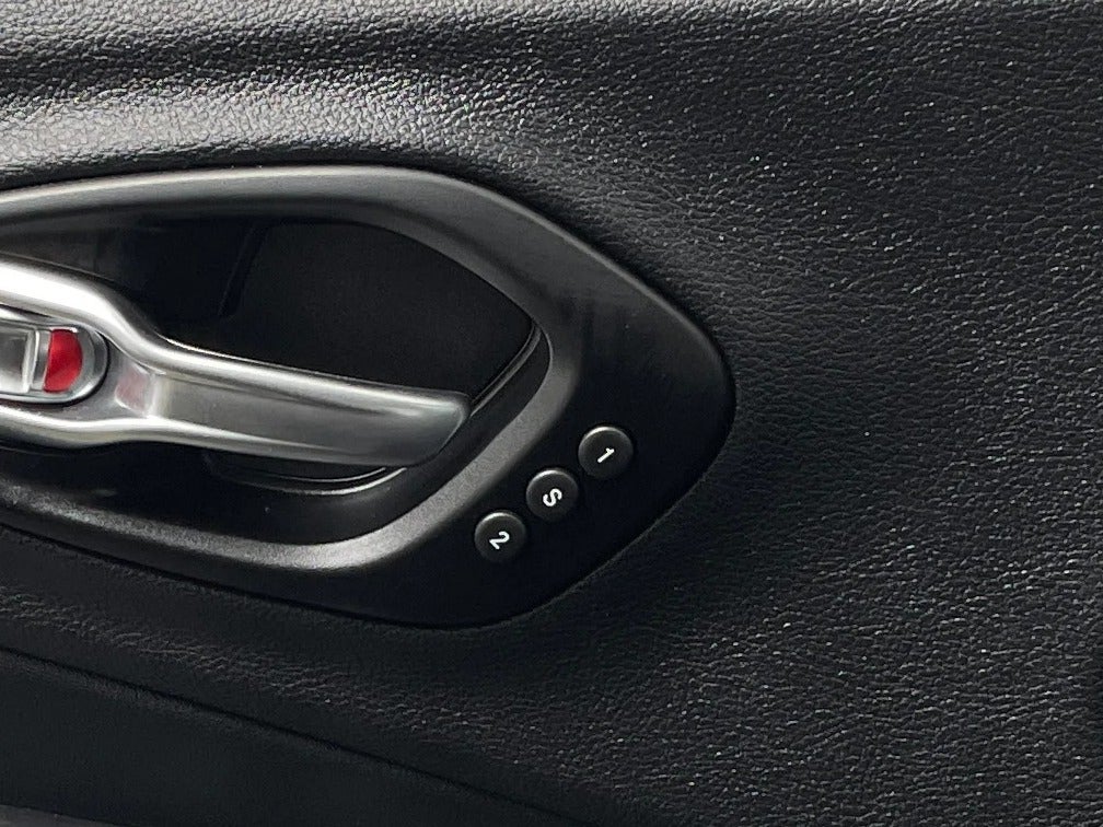 2021 Jeep Cherokee Trailhawk - Photo 16
